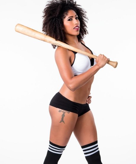 Marti Belle pornstar beautiful photo