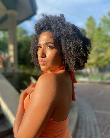 Marti Belle porn star gallery