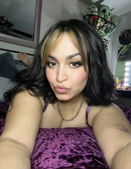 Gabby Ortiz star pretty photo