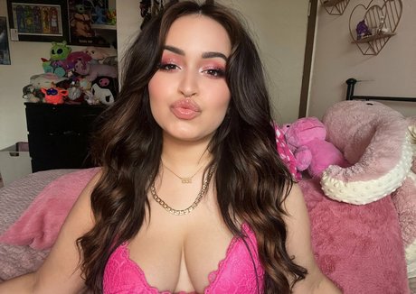 Gabby Ortiz hot pornstar photo