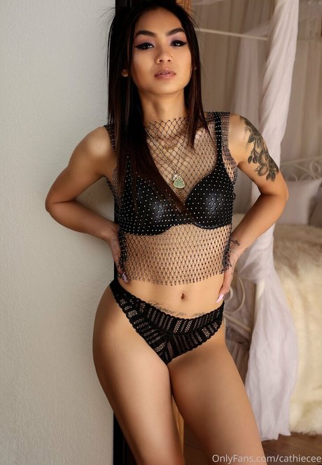 CathieCee pornstar nude photos