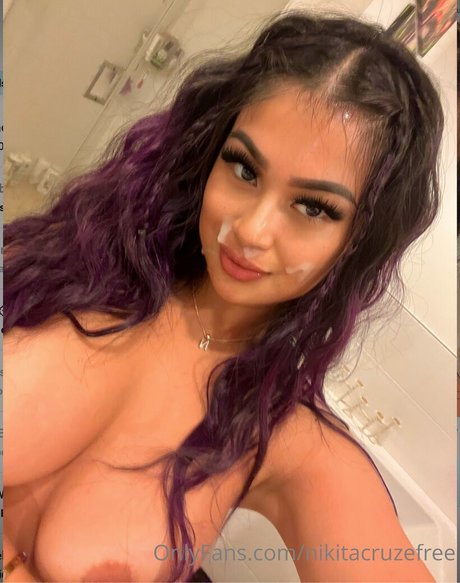 Nikita Kim sex model photo