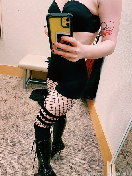 Phoenfatale perfect actress gallery