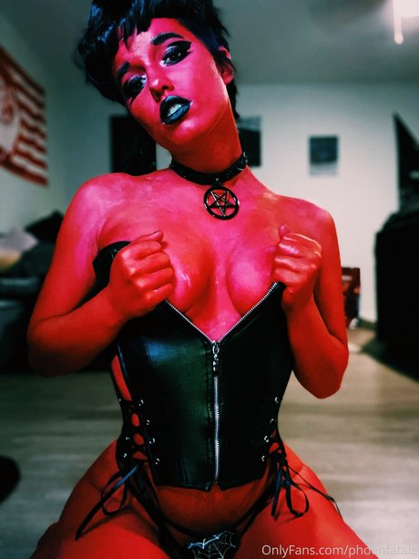 Phoenfatale pornstar nice galleries