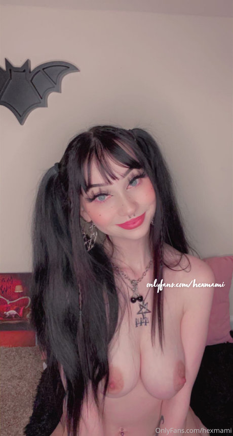 Hexmami model hd pictures