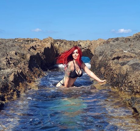 Emily Anne Gordon nice model photo