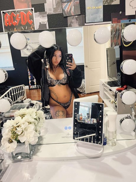 Danielle Cohn star exclusive gallery