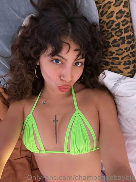 Digital Girl naked pornstar img