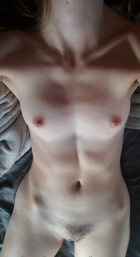 Haze Lynn high quality pornstar images