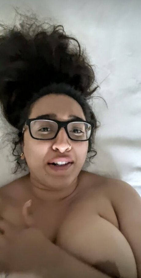 Rakhi Gill top actress photos