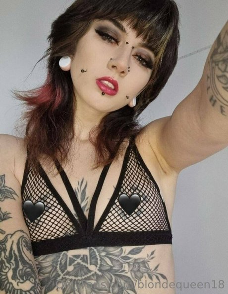 Pregnant Alexa perfect pornstar pic