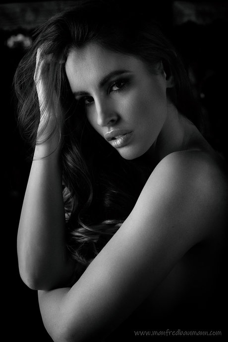 Lucia Javorcekova star art galleries