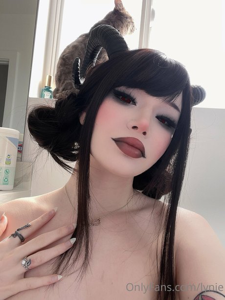 lynienicole erotic star gallery