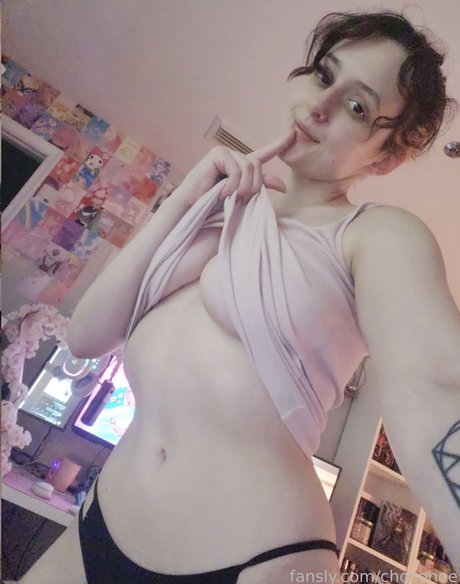 Kweh exclusive star pics