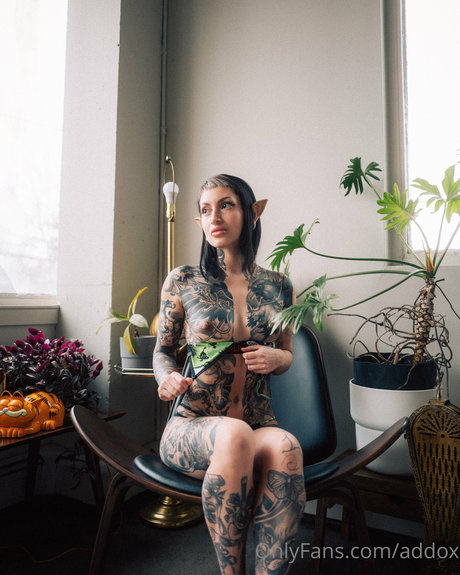 Addox nude actress galleries