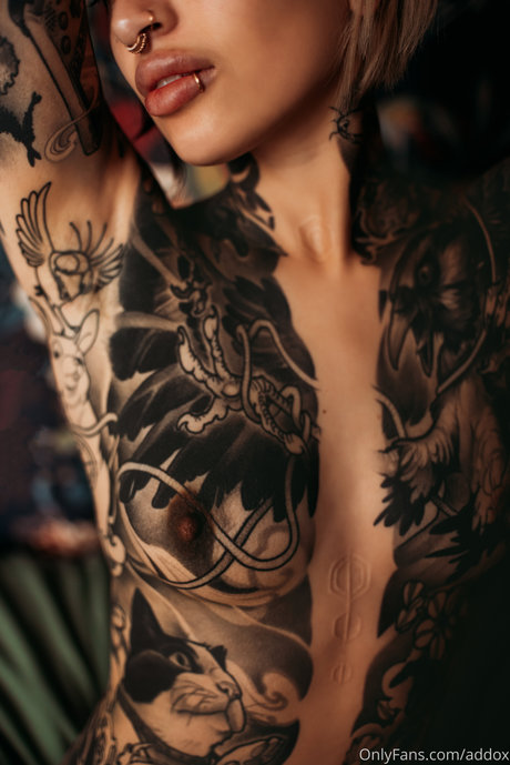 Addox porn model image