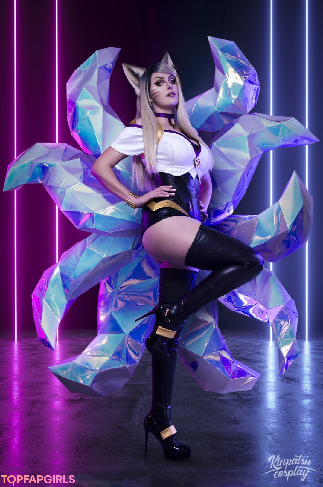 Kinpatsu Cosplay sexy model pic