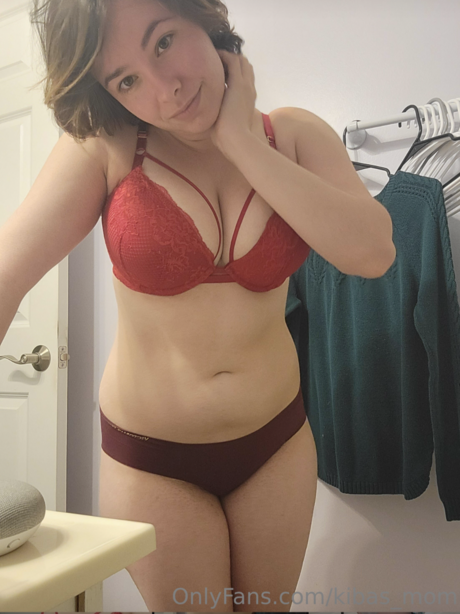 Kibas Mom porn star picture