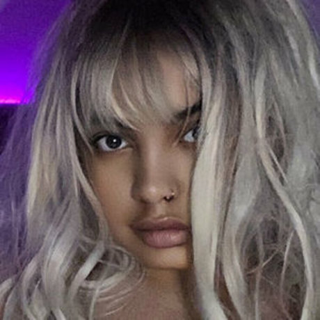 Laya_ model naked pictures