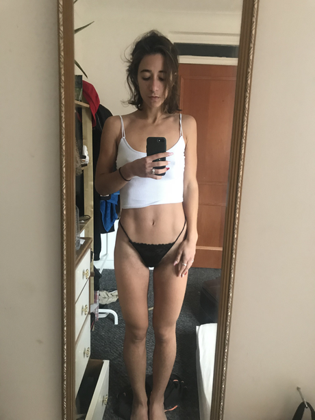 dulievre model naked picture