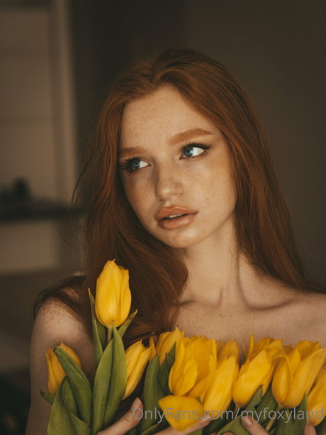 Myfoxyland high quality model gallery