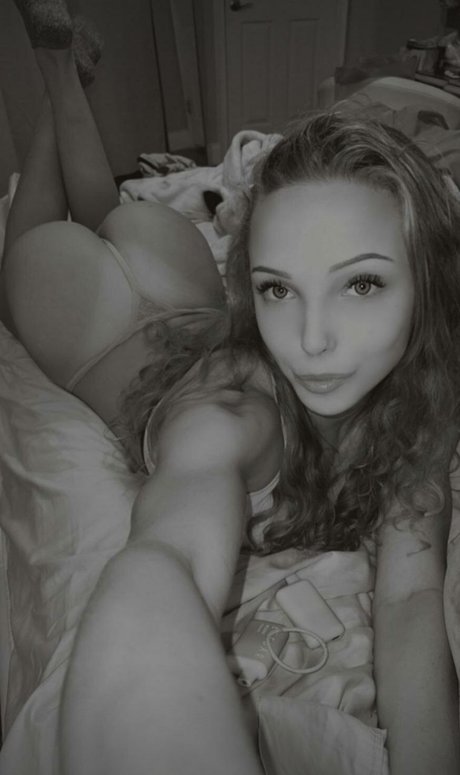 Evie And Ellie Erikson star perfect pictures