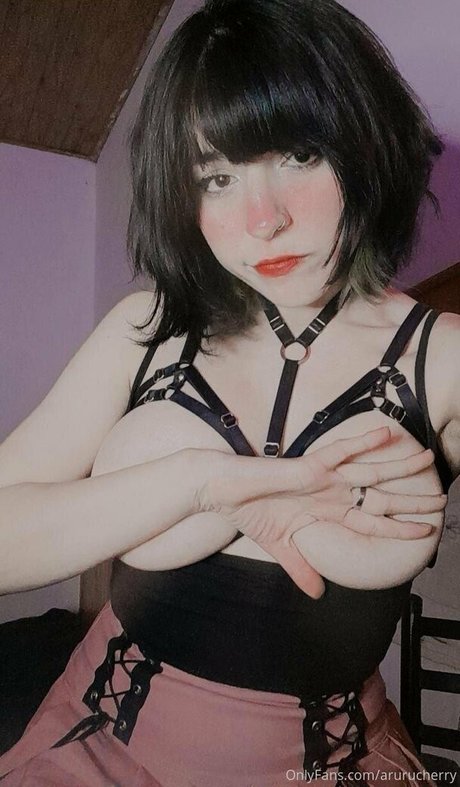 Aru sexy star galleries