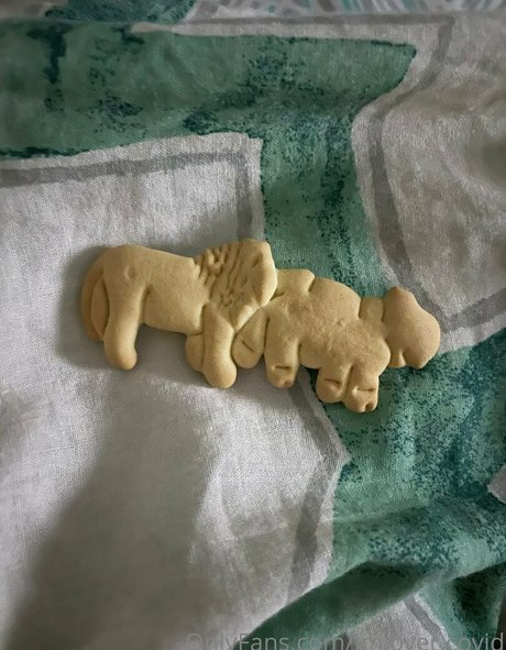 im over covid sex actress photo