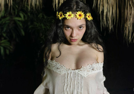 MakyMakys model pretty gallery