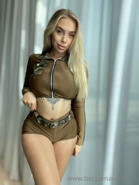 mature feet onlyfans porno gallery