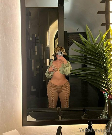 Yahaira Yumi high quality actress pictures