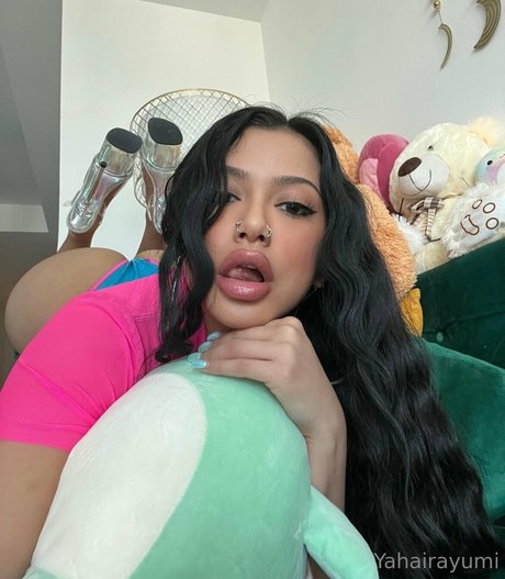 Yahaira Yumi art star image