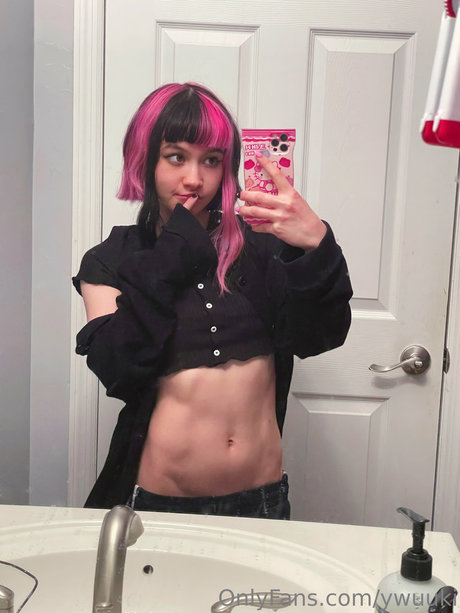 yyuki xxx pornstar picture