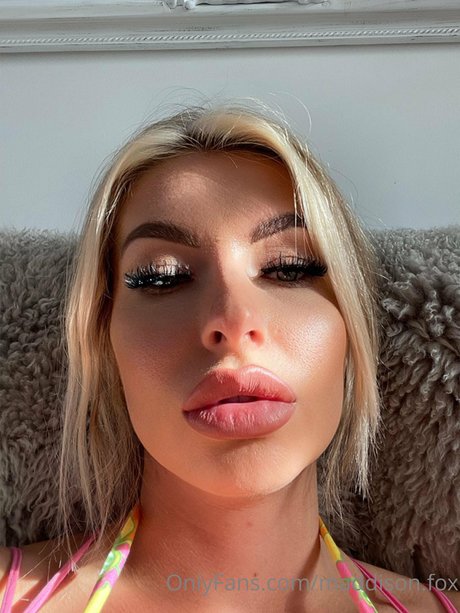 Maddison Fox sex star img