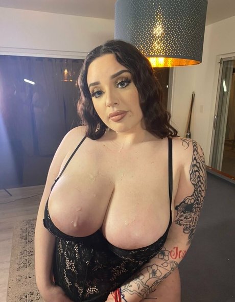 Jpaid69 model xxx picture