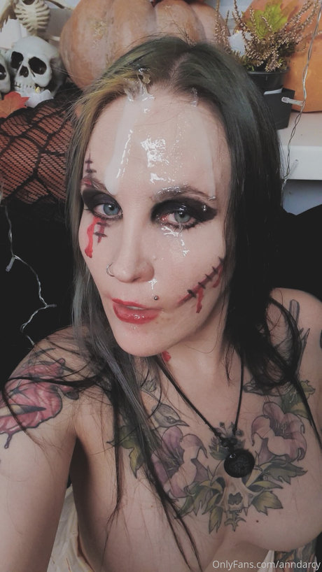 Ann Darcy star beautiful pictures