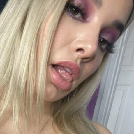 Kencavee star best pictures