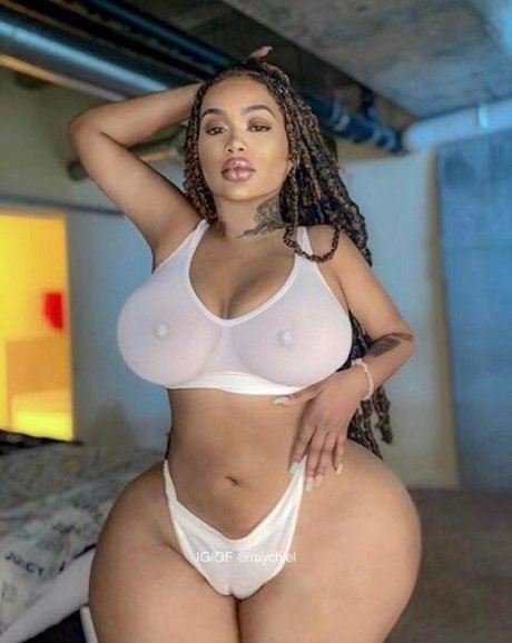 Raychiel beautiful model image