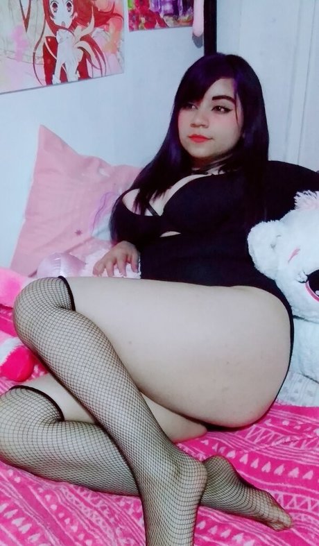 Darling Cute model beautiful galleries