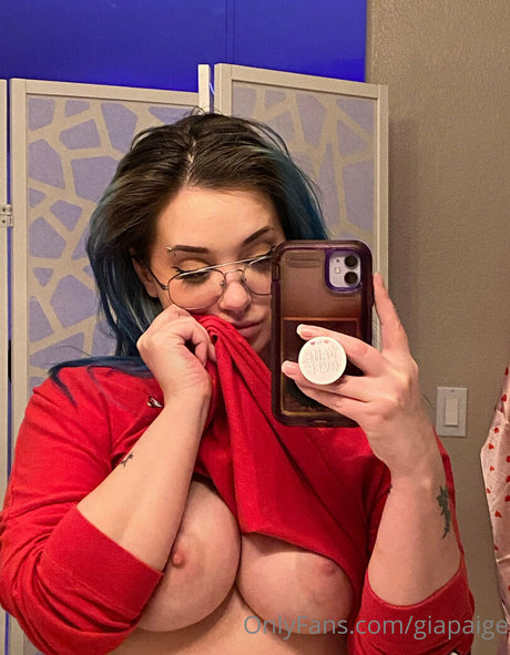 Gia Paige perfect actress pictures