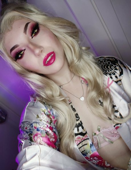 ale shima high quality model pics