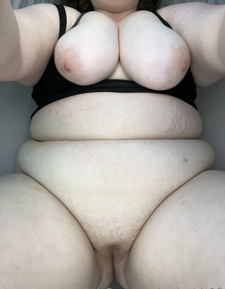 curlygirly10 pornstar hd photos