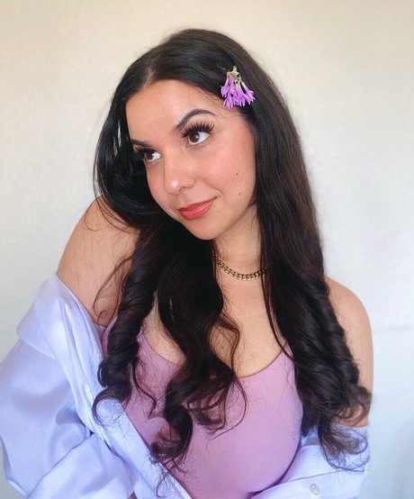 Obviously Queen star art gallery