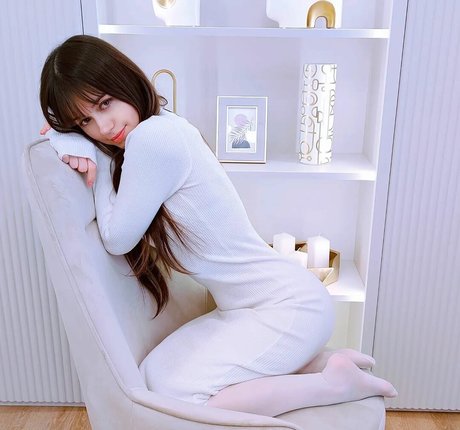 niki tyan17 pornstar adult pictures