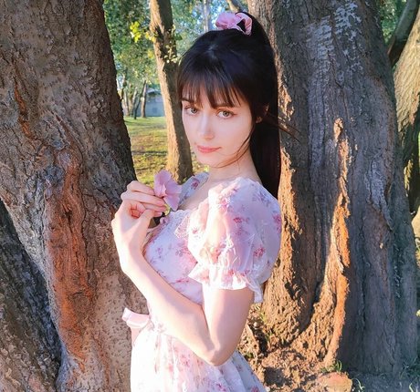 niki tyan17 model pictures