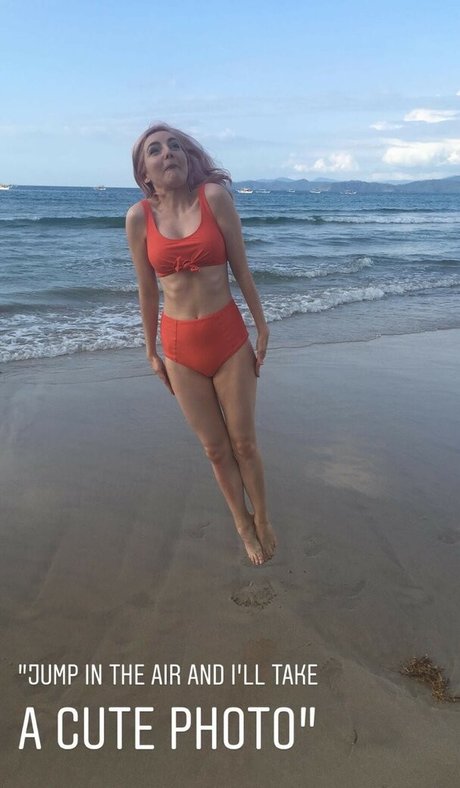 LDShadowLady adult model pic