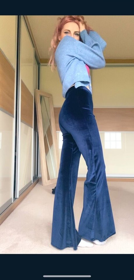 LDShadowLady naked star image