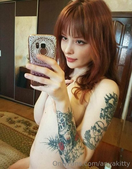 anyakitty model beautiful pic