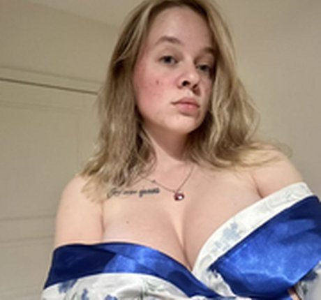 Dog Queen star porn archive