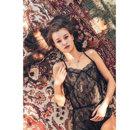 Boryana Manoiilova actress img